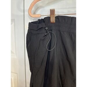 ATHLETA Attitude Pants Black Lightweight Pockets Ruched Sides Women's Size‎ 16